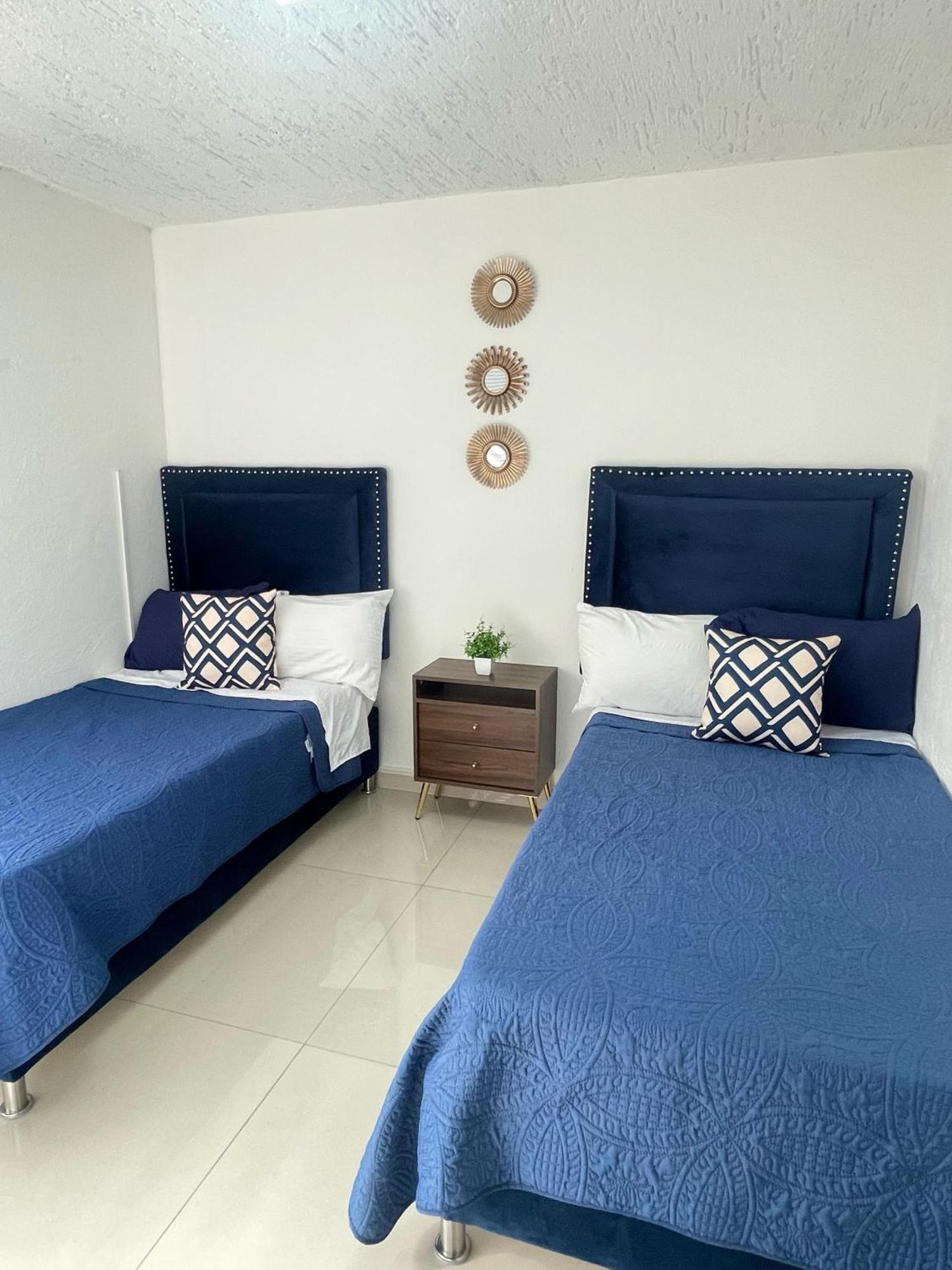 Suites Jacarandas 203 Γκουανταλαχάρα Εξωτερικό φωτογραφία